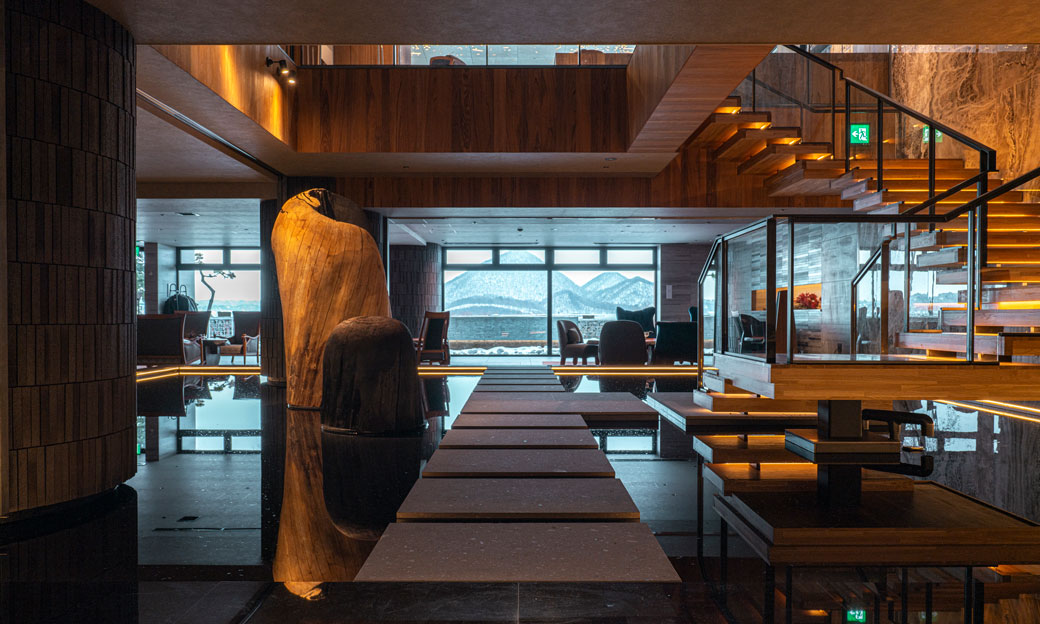 Guest lounge: [Business hours] 8:00 AM-11:00 AM / 3:00 PM-10:00 PM